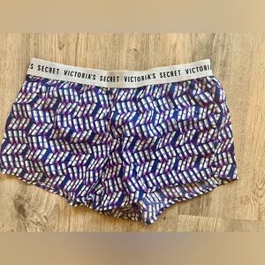 Victoria’s Secret boxer shorts size small with lipstick print